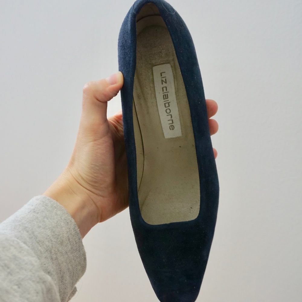 💜 VINTAGE LIZ CLAIBORNE Navy Suede Heels (6.5M) - Picture 9 of 9